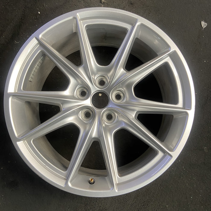 19" MUSTANG 24-26 19x8.5, , V spoke Original OEM Wheel Rim - SILVER - Additional View