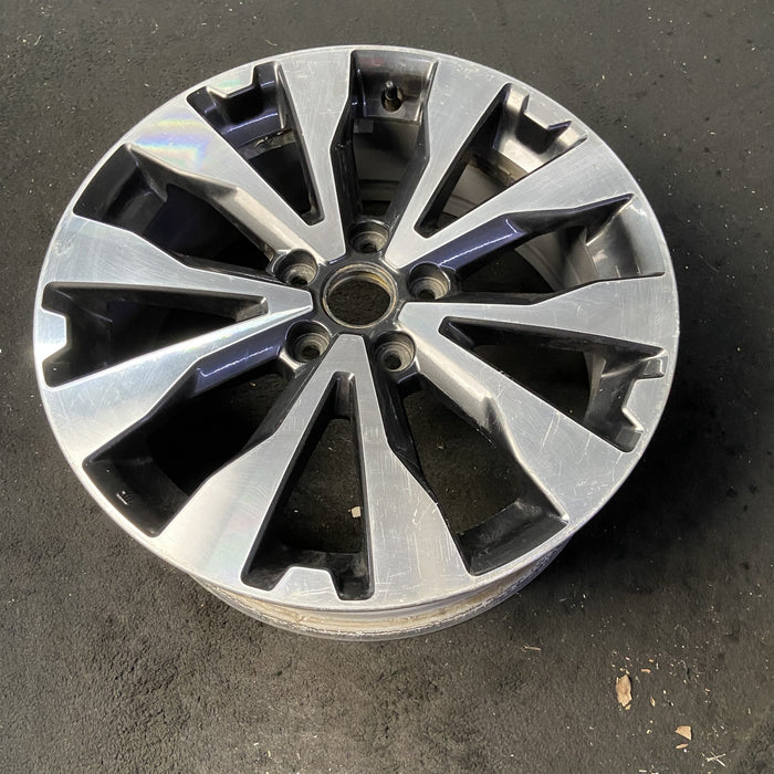 18" LEGACY 17 18x7 , inlay Original OEM Wheel Rim - MACHINED GREY - View 8