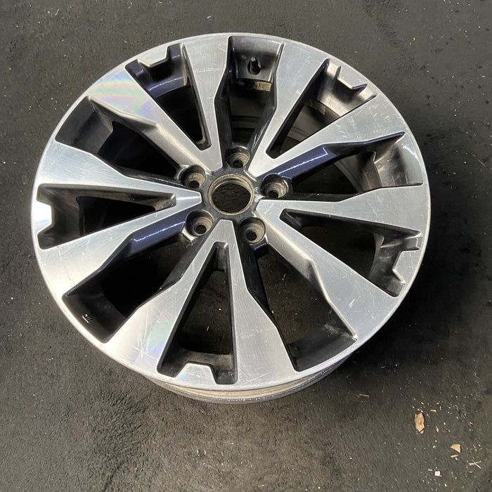 18" LEGACY 17 18x7 , inlay Original OEM Wheel Rim - MACHINED GREY - View 8
