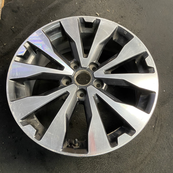 18" LEGACY 17 18x7 , inlay Original OEM Wheel Rim - MACHINED GREY - View 7