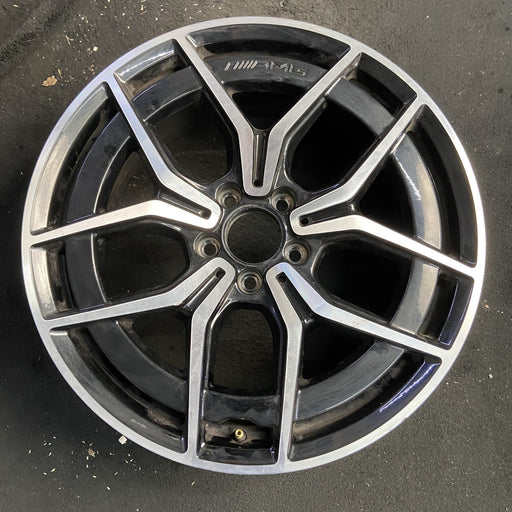 19" MERCEDES C-CLASS 22-24 206 Type , 19x9, 5 spoke, Y spoke Original OEM Wheel - Additional View