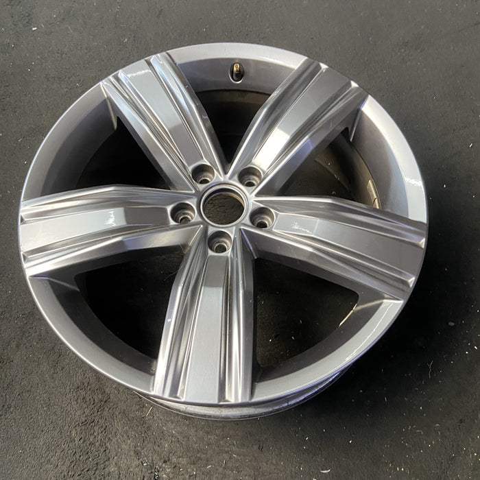 19" TIGUAN 18 19x7 , Original OEM Wheel Rim - View 8