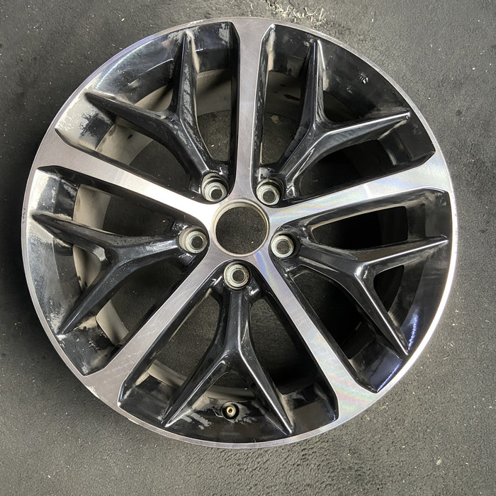 18" CIVIC 20-21 18x8 , w/o outer red accent; Y spoke design, w/ face Original - Additional View