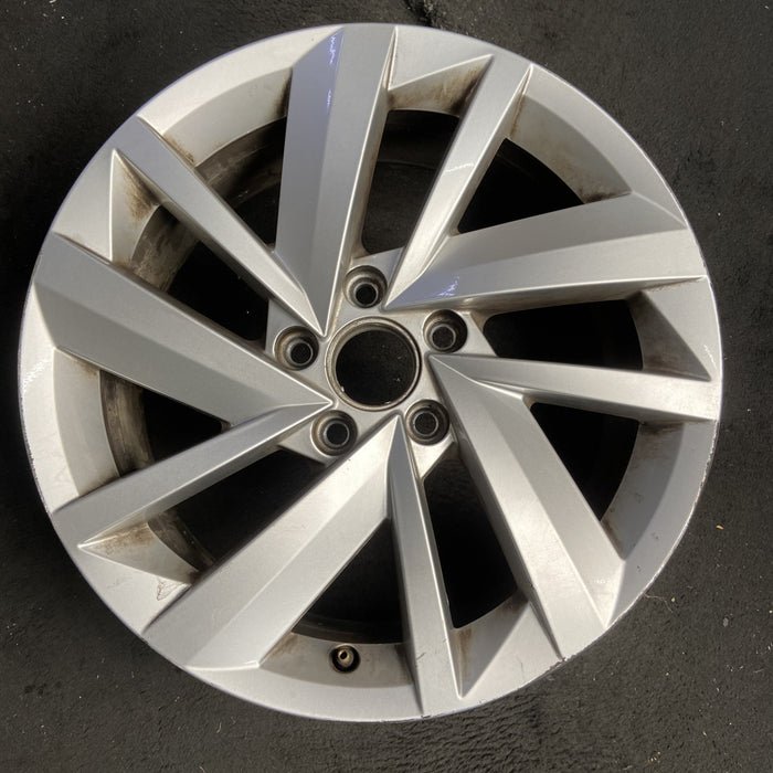 17" PASSAT 18 17x7 , 10 spoke Original OEM Wheel Rim - Additional View
