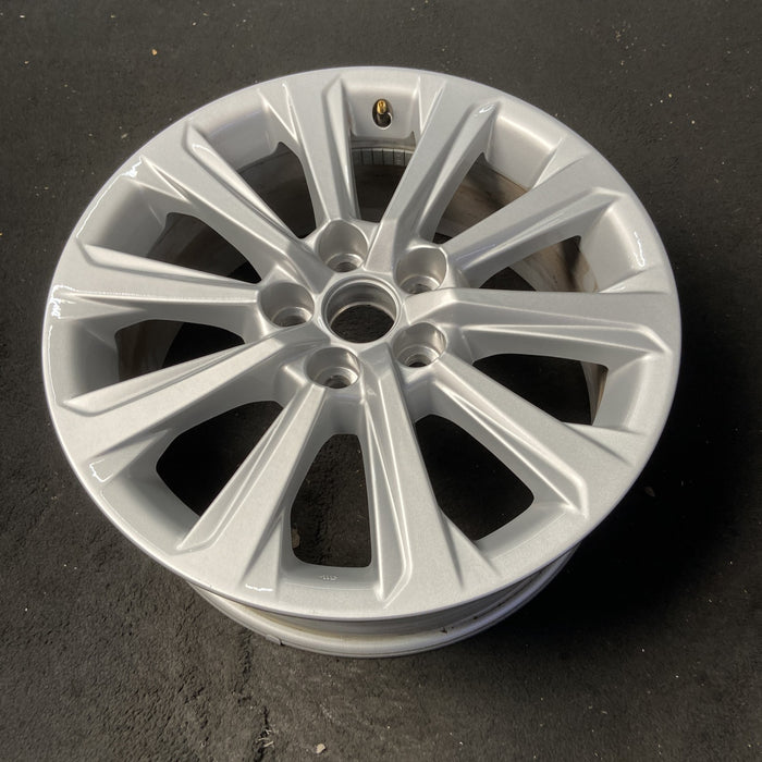 18" GRAND HIGHLANDER 24-26 18x7.5 , 10 spoke Original OEM Wheel Rim - SILVER - View 8