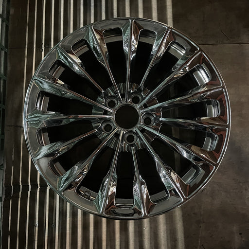 19" BMW 535i GT 10-13 19x8.5 , 15 spoke, alternating spoke Original OEM Wheel - Additional View
