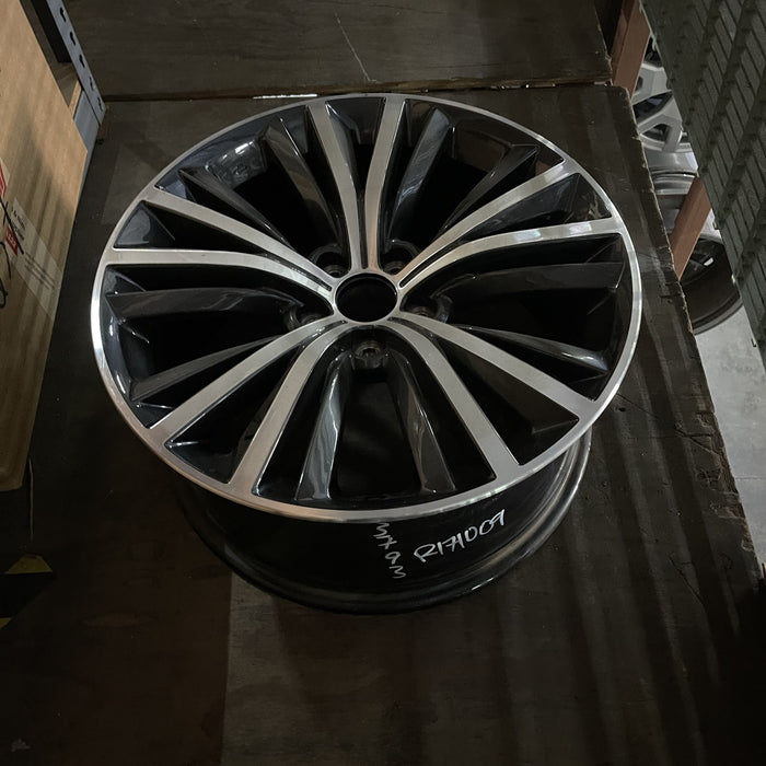 19" INFINITI Q60 17-20 , 19x9 , 20 spoke Original OEM Wheel Rim - MACHINED - View 7