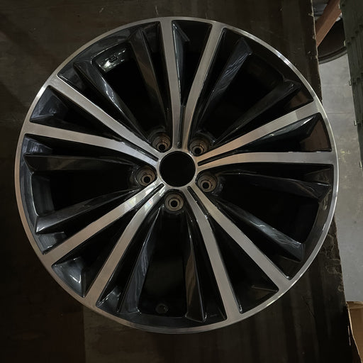 19" INFINITI Q60 17-20 , 19x9 , 20 spoke Original OEM Wheel Rim - MACHINED - Additional View