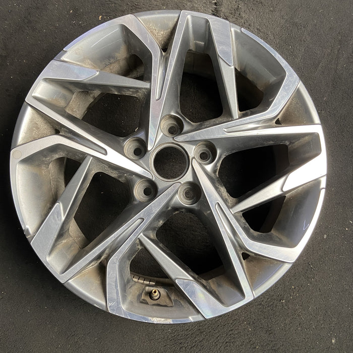 17" SONATA 20 gasoline, 17x7 Original OEM Wheel Rim - MACHINED GREY - Additional View