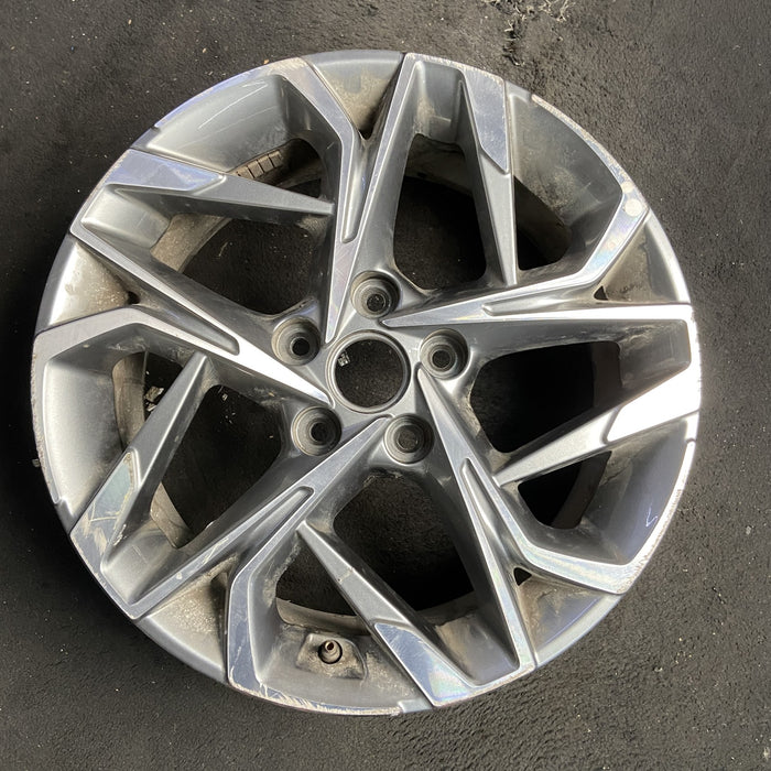 17" SONATA 20 gasoline, 17x7 Original OEM Wheel Rim - MACHINED GREY - Additional View