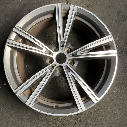19" BMW 330e 21-24 19x8, , V spoke Original OEM Wheel Rim - MACHINED CHARCOAL - Additional View