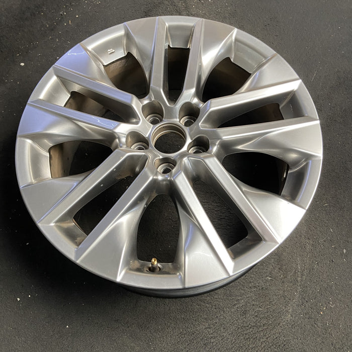 19" RAV4 19-20 19x7.5 , , inlay Original OEM Wheel Rim - HYPER SILVER - View 7