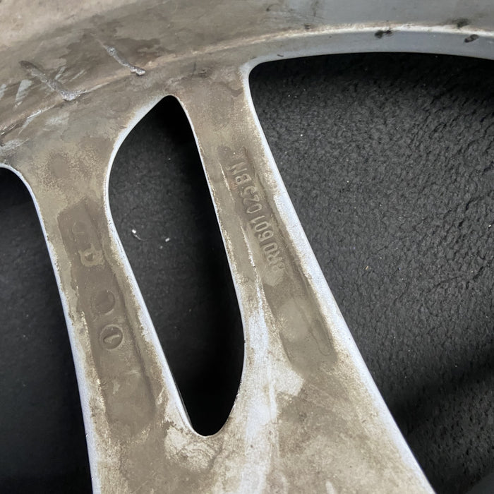 19" AUDI Q5 13-16 19x8, 5 spoke, slotted spoke Original OEM Wheel Rim - View 10