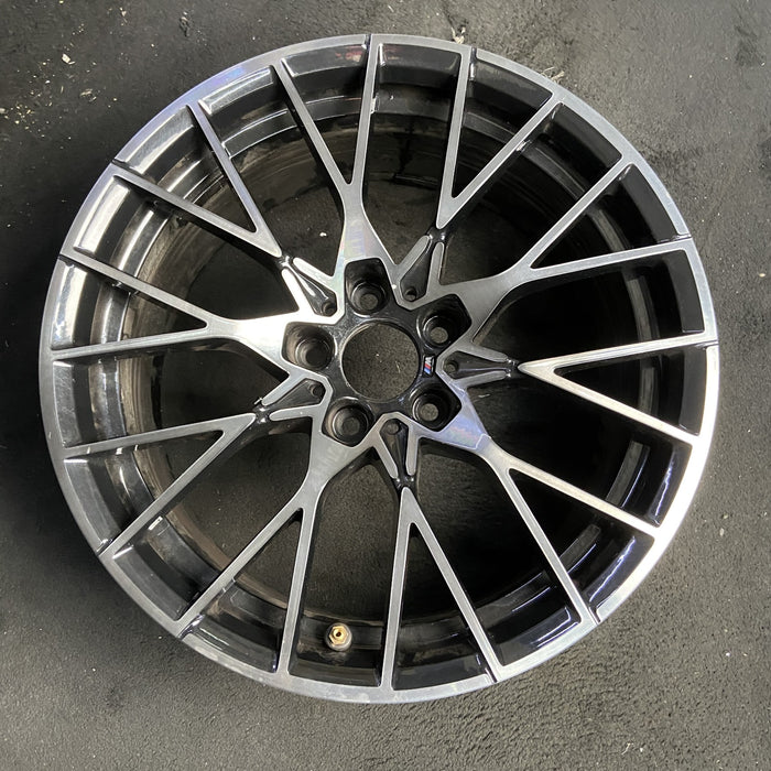 19" BMW M2 19-20 19x9 , 20 spoke, spoke face Original OEM Wheel Rim - MACHINED - Additional View