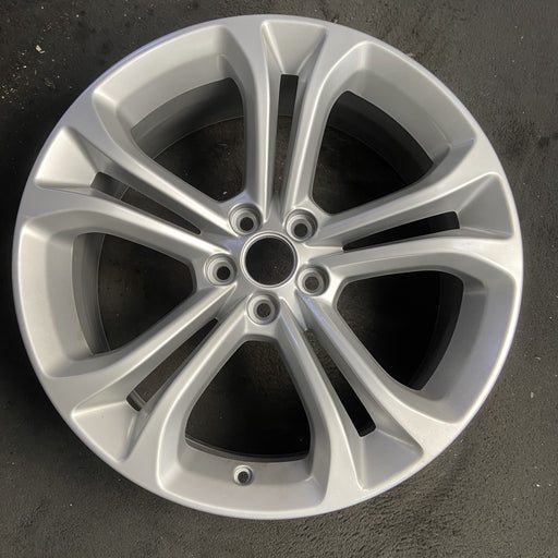 20" CHALLENGER 20 20x8 , , double spoke Original OEM Wheel Rim - Additional View