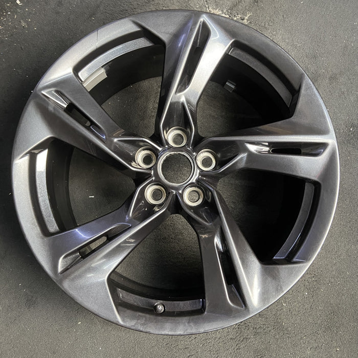 20" CAMARO 19-24 20x8.5, 5 twisted split spoke, Original OEM Wheel Rim - HYPER - Additional View