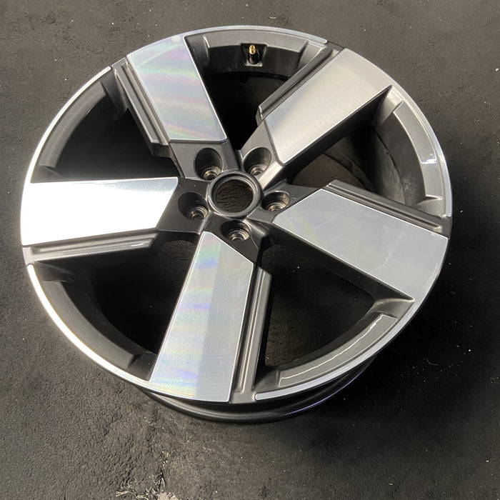 20" SANTA FE 24-26 gasoline, 20x8.5 Original OEM Wheel Rim - MACHINED CHARCOAL - View 8