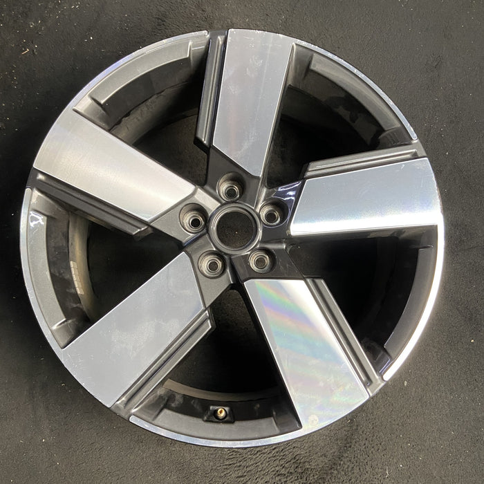 20" SANTA FE 24-26 gasoline, 20x8.5 Original OEM Wheel Rim - MACHINED CHARCOAL - Additional View
