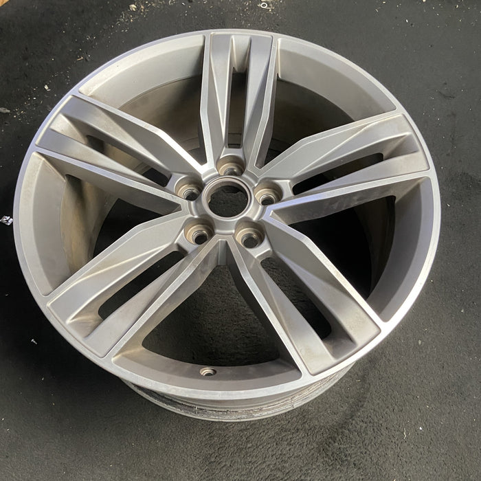 20" CAMARO 16 20x9.5, 5 split spoke, face Original OEM Wheel Rim - MACHINED GREY - View 7