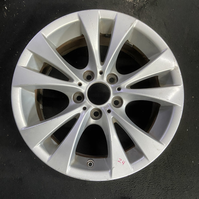 17" BMW 528i 08-10 17x8 , 10 spoke, Xi , w/hole in spoke Original OEM Wheel Rim - Additional View