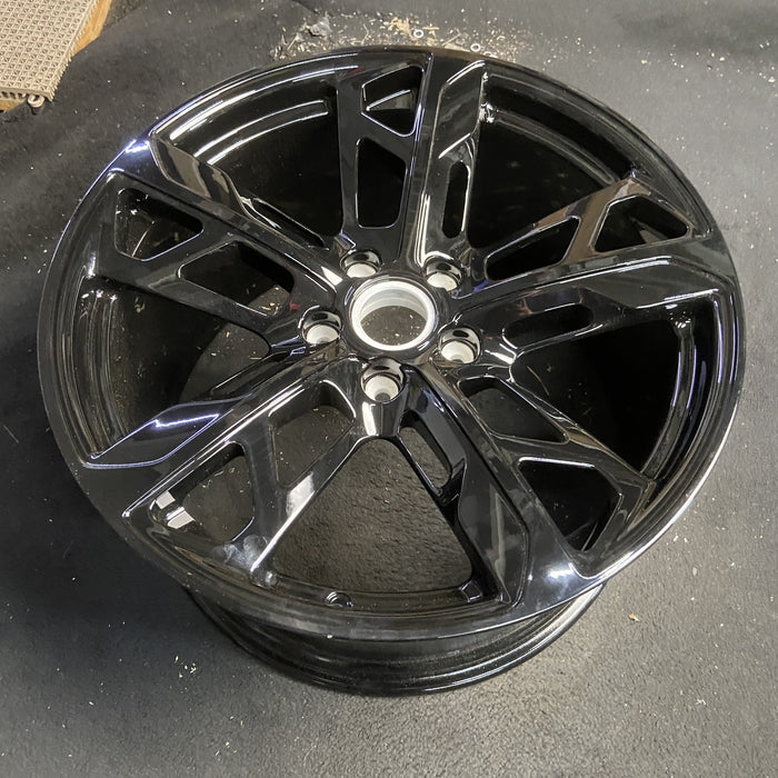 21" PORSCHE TAYCAN 20-26 21x11.5, 5 spoke, openings in spoke, Original OEM - View 7