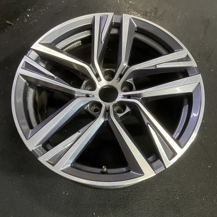 18" BMW 430i 22 18x8.5, , V spoke Original OEM Wheel Rim - MACHINED CHARCOAL - View 7
