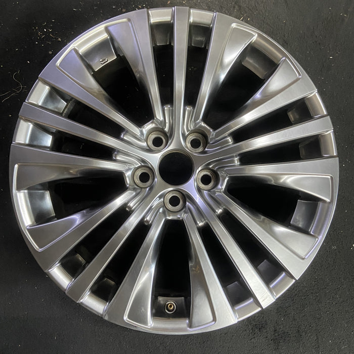 19" VENZA 21-22 19x7 Original OEM Wheel Rim - HYPER SILVER - Additional View