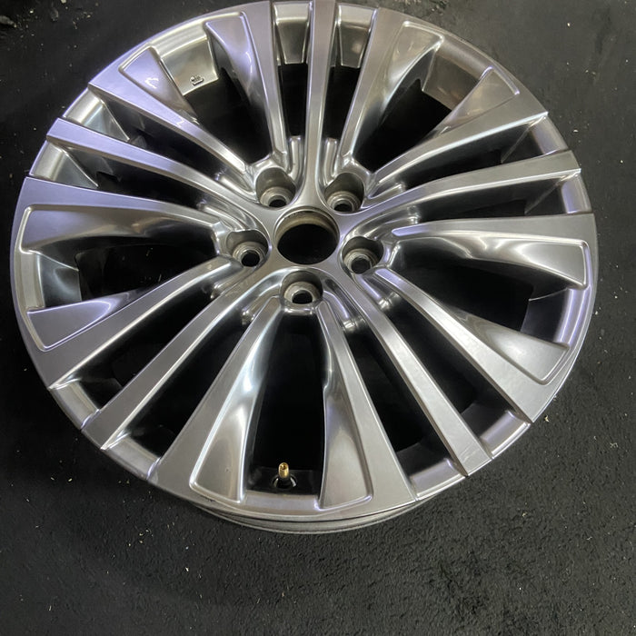 19" VENZA 21-22 19x7 Original OEM Wheel Rim - HYPER SILVER - View 7