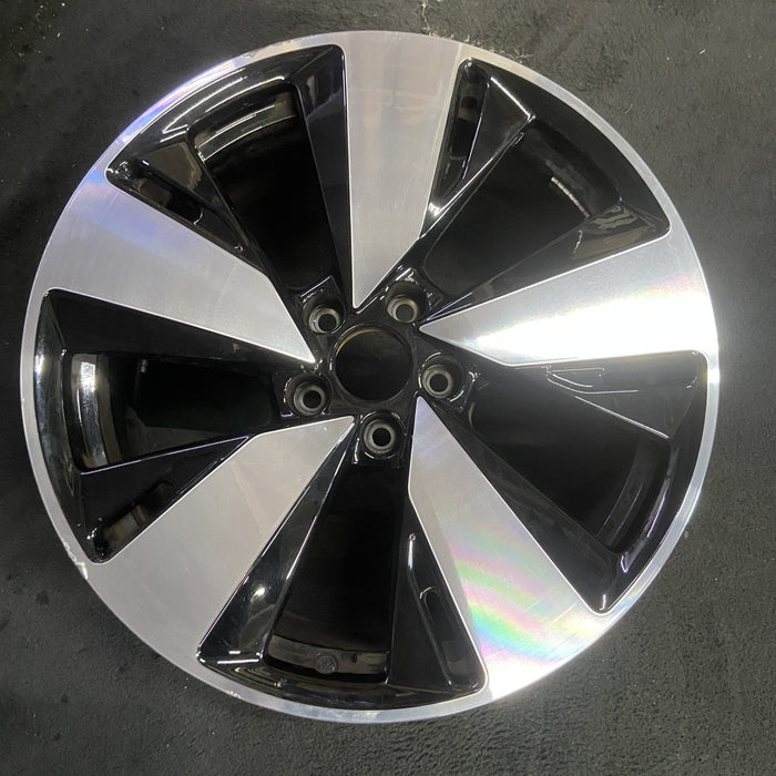19" AUDI A5 26 19x8, V spoke Original OEM Wheel Rim - MACHINED BLACK - Additional View