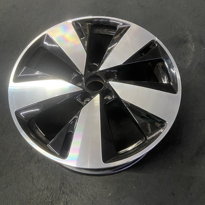 19" AUDI A5 26 19x8, V spoke Original OEM Wheel Rim - MACHINED BLACK - View 8