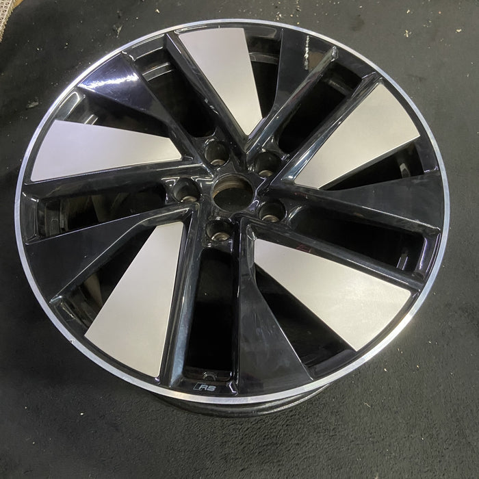 21" E-TRON GT 23-24 21x11.5 Original OEM Wheel Rim - BLACK SILVER - View 7