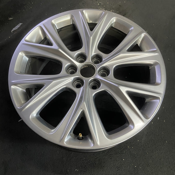 20" XT5 20-21 20x8, 12 spoke, pearl nickel Original OEM Wheel Rim - View 7