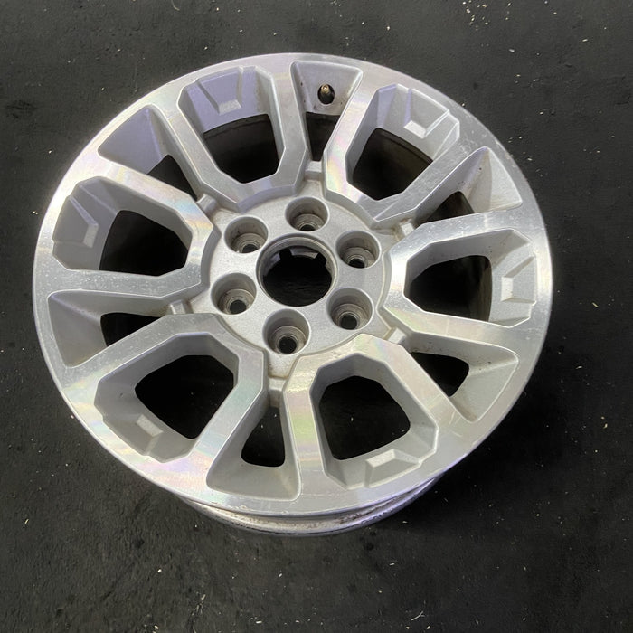 18" YUKON 15-20 18x8.5, Original OEM Wheel Rim - MACHINED SILVER - View 8