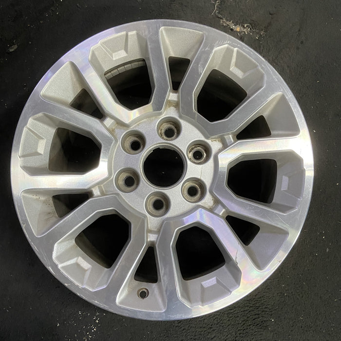 18" YUKON 15-20 18x8.5, Original OEM Wheel Rim - MACHINED SILVER - Additional View