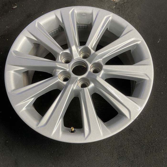 18" GRAND HIGHLANDER 24-26 18x7.5 , 10 spoke Original OEM Wheel Rim - SILVER - View 7