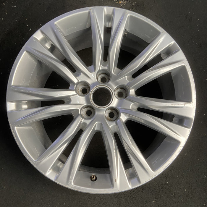 19" XTS 18-19 19x8.5, opt RUI Original OEM Wheel Rim - SILVER - Additional View