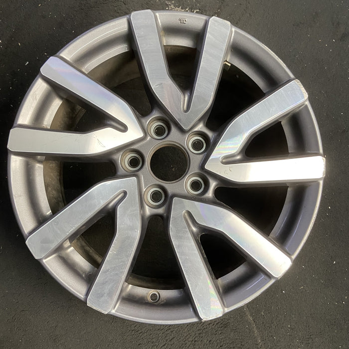 18" PILOT 19 18x8 , 5 V spoke , w/ face Original OEM Wheel Rim - MACHINED GREY - Additional View
