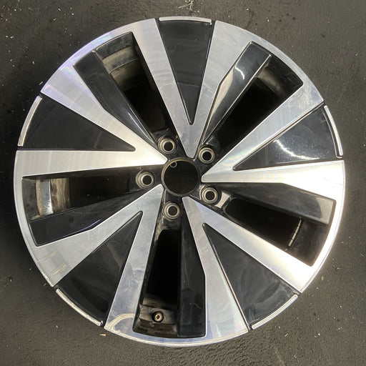 18" TAOS 22-23 18x7, , Original OEM Wheel Rim - MACHINED BLACK - Additional View