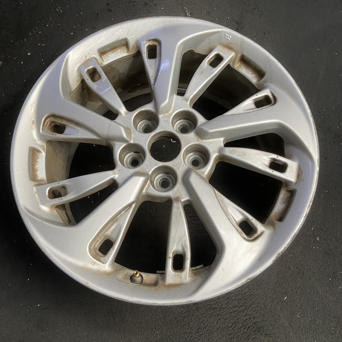 18" CLARITY 18-21 , factory installed Original OEM Wheel Rim - SILVER - View 7
