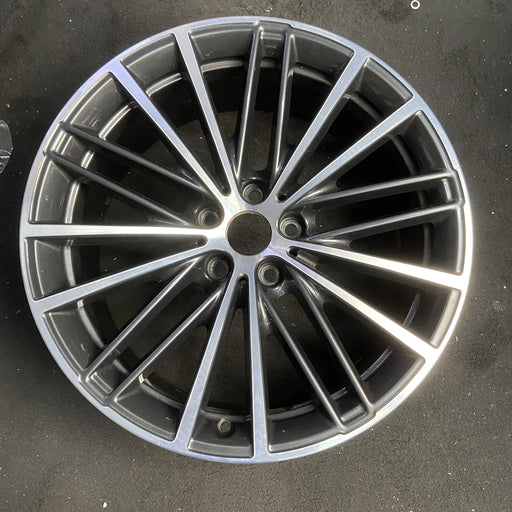 19" 530e 18-20 19x8, 20 spoke Original OEM Wheel Rim - MACHINED CHARCOAL - Additional View