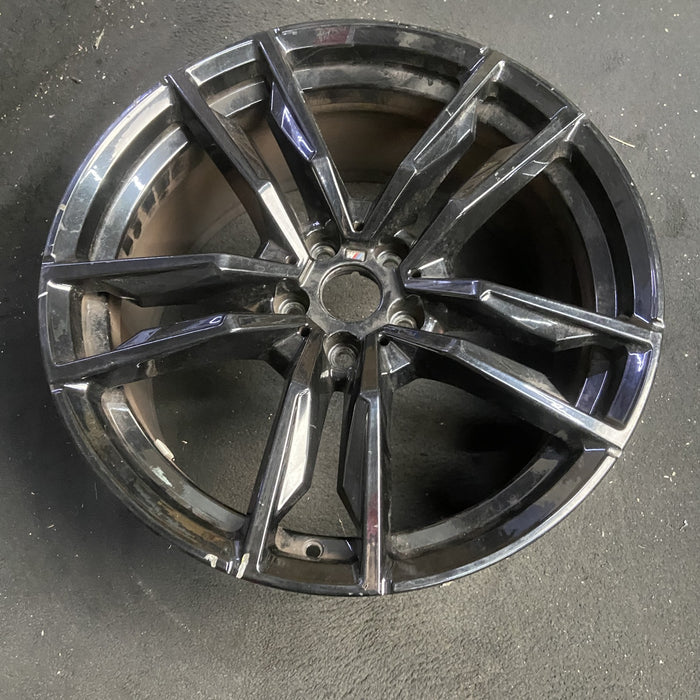 19" BMW Z4 19 19x9, 5 spoke, V spoke, dimple inside spoke, w/o face Original - View 7