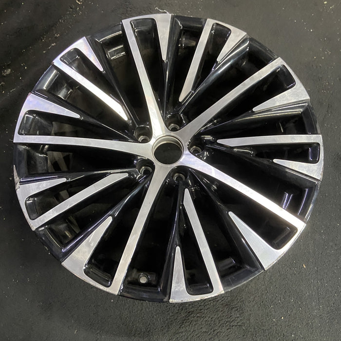 20" RZ300E 25 20x9.5, face with accent Original OEM Wheel Rim - MACHINED BLACK - View 7