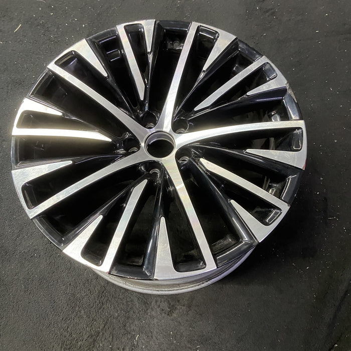 20" RZ300E 25 20x9.5, face with accent Original OEM Wheel Rim - MACHINED BLACK - View 8