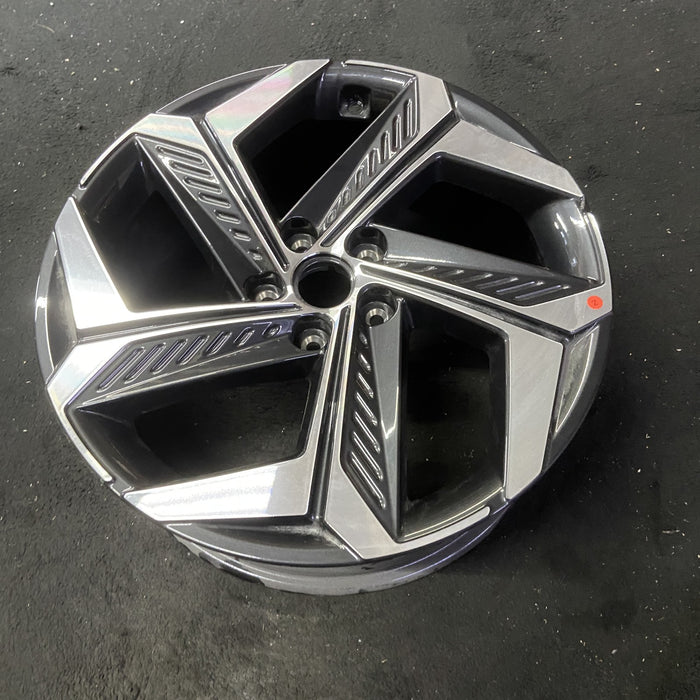 19" TUCSON 22-24 gasoline, 19x7.5 , 5 split spoke, w/o Original OEM Wheel Rim - - View 8