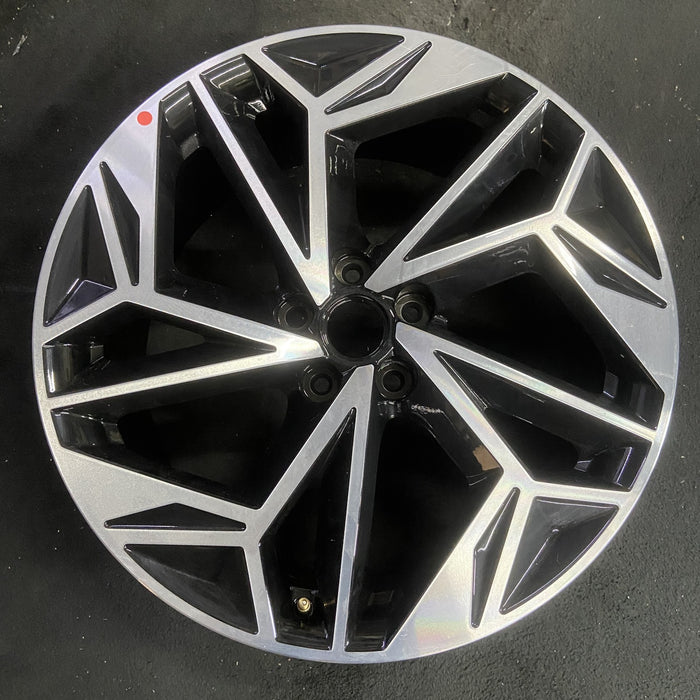 20" IONIQ 6 23-25 20x8.5 Original OEM Wheel Rim - MACHINED BLACK - Additional View