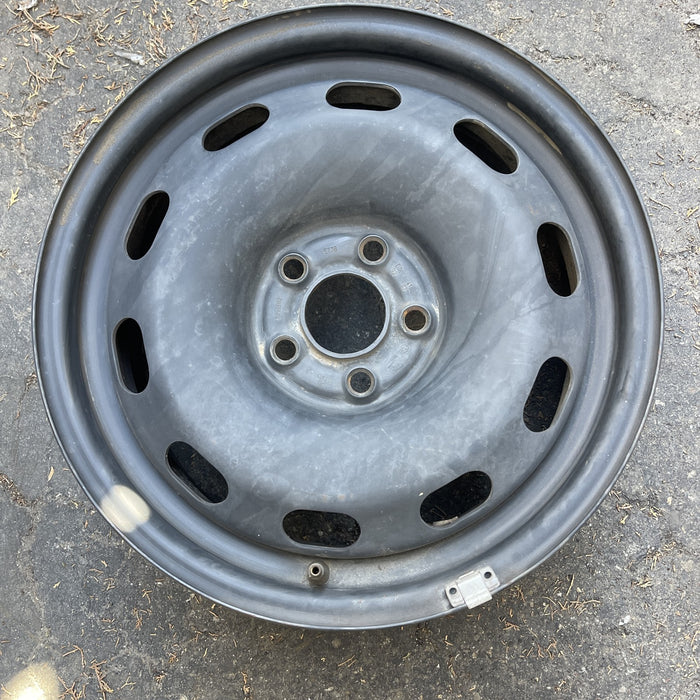 15" BEETLE 00-01 15x6 Original OEM Wheel Rim - Additional View