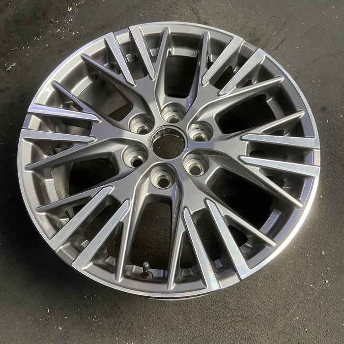 18" TRAVERSE 24 , 18x7.5, Original OEM Wheel Rim - MACHINED CHARCOAL - View 7