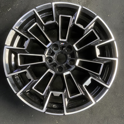 21" BMW M5 25-26 21x11, 7 spoke Original OEM Wheel Rim - MACHINED BLACK - Additional View