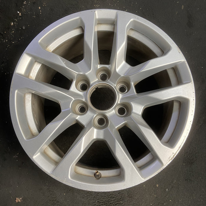 18" SIERRA 1500 PICKUP 19 , 18x8.5, 10 spoke, silver Original OEM Wheel Rim - Additional View