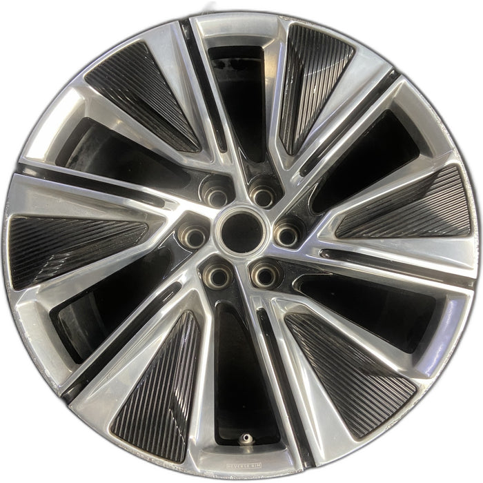 22" LYRIQ 23 22x9.5 Original OEM Wheel Rim - POLISHED BLACK - Front View
